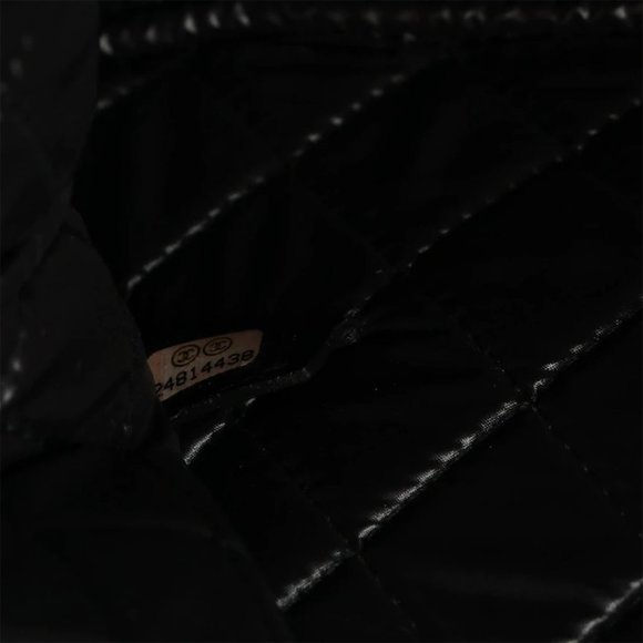 Chanel Large Diamond Quilted Lambskin O Case Clutch - Picture 7 of 12